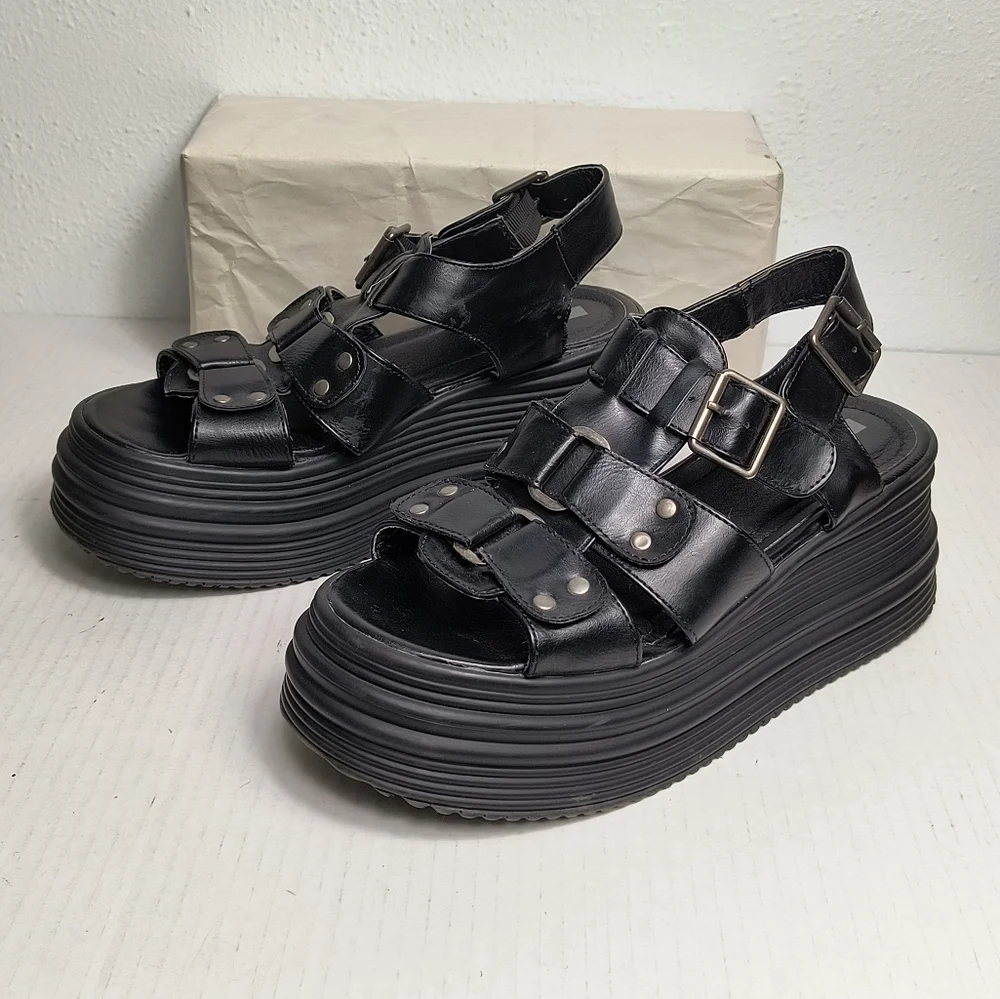 Miss Carol 38/7.5  Fisherman Buckle Platform Sandals Shoes